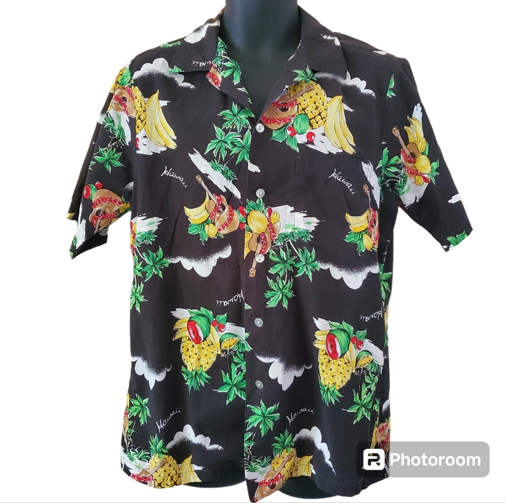 Vintage 80s cotton black and yellow Pineapple Hawaiian tiki culture shirt L
